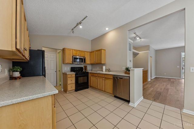 4169 Woodsly Drive, Union Twp, OH 45103