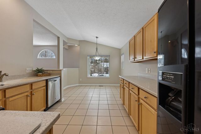 4169 Woodsly Drive, Union Twp, OH 45103