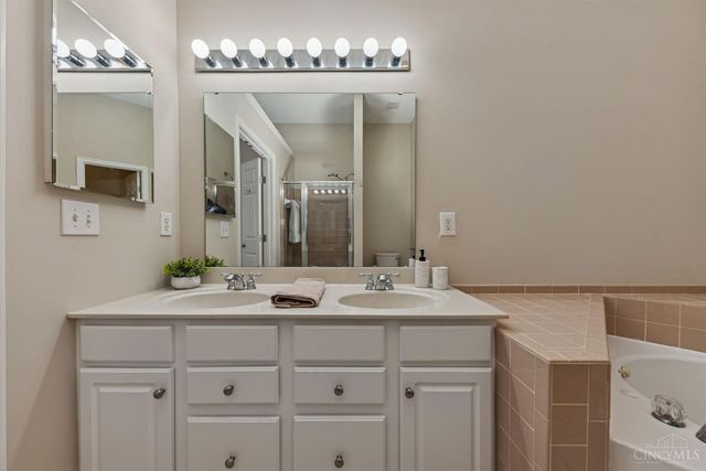 4169 Woodsly Drive, Union Twp, OH 45103