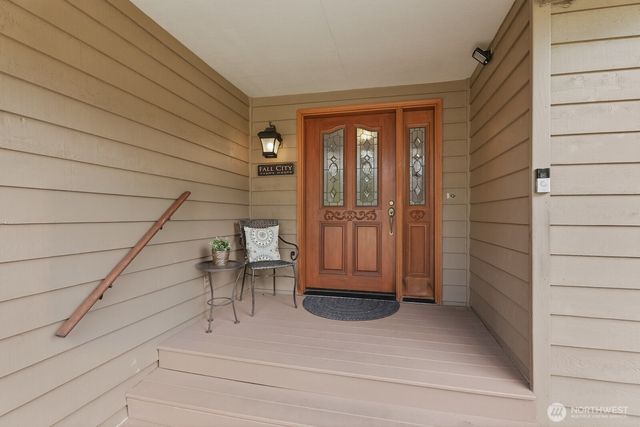 4604 332nd Avenue SE, Fall City, WA 98024