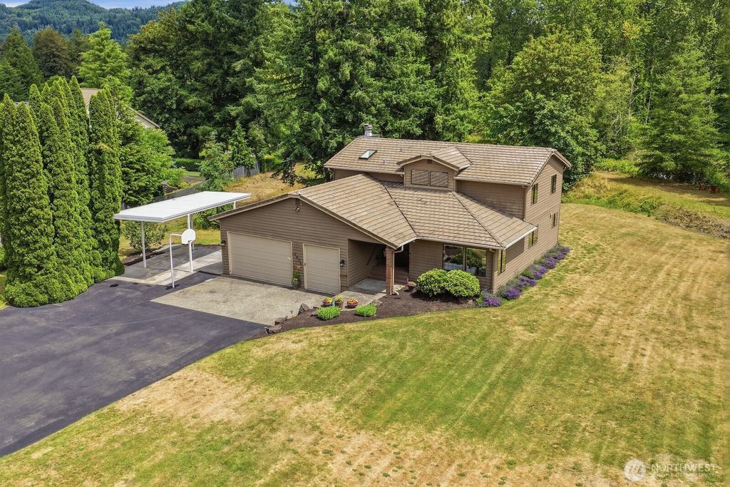 4604 332nd Avenue SE, Fall City, WA 98024