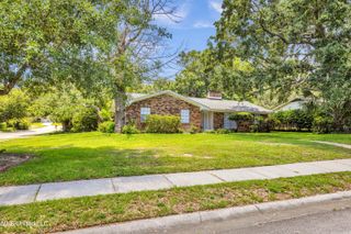 729 Canterbury Drive, Biloxi, MS 39532