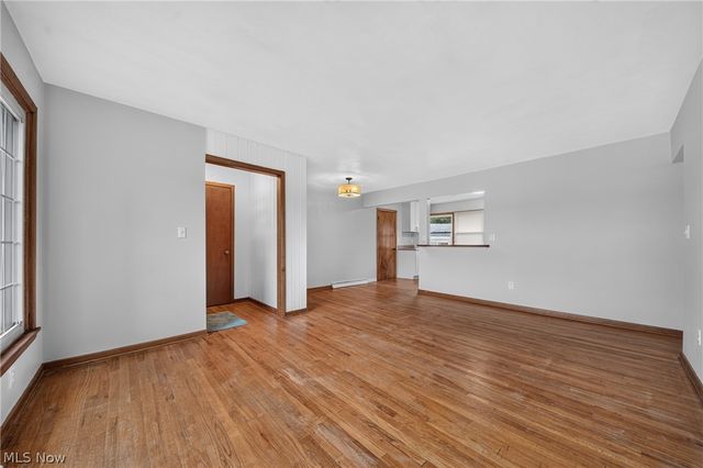 2744 Austinburg Road, Ashtabula, OH 44004
