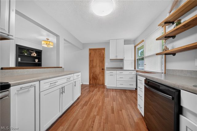 2744 Austinburg Road, Ashtabula, OH 44004