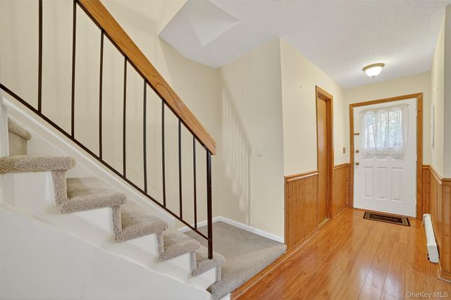 62 Villa Drive, Peekskill, NY 10566