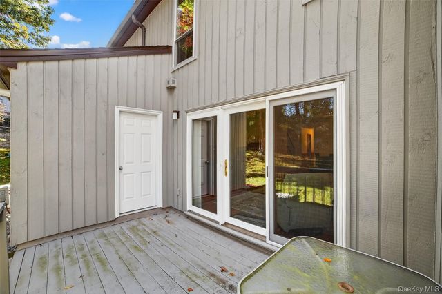 62 Villa Drive, Peekskill, NY 10566