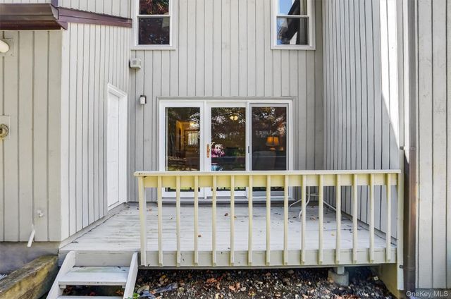 62 Villa Drive, Peekskill, NY 10566