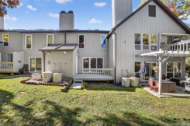 62 Villa Drive, Peekskill, NY 10566