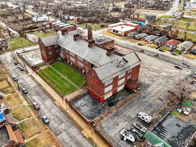 4908 Cote Brilliante Avenue, St Louis, MO 63113