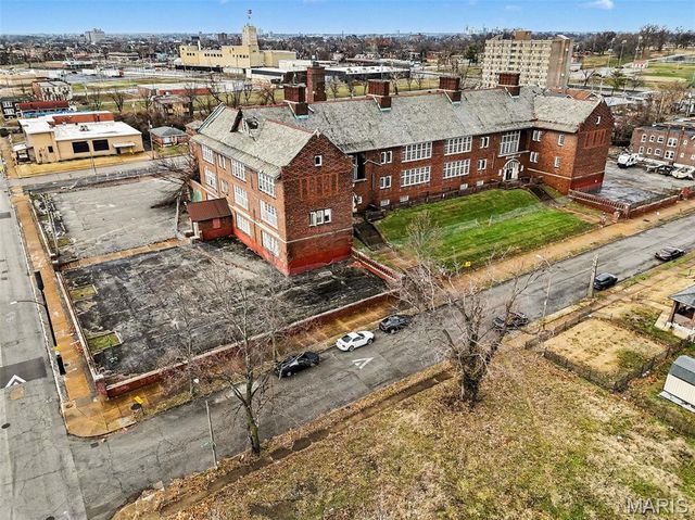 4908 Cote Brilliante Avenue, St Louis, MO 63113