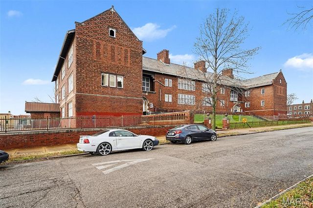 4908 Cote Brilliante Avenue, St Louis, MO 63113