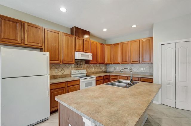 14551 POTTERTON CIRCLE, Hudson, FL 34667