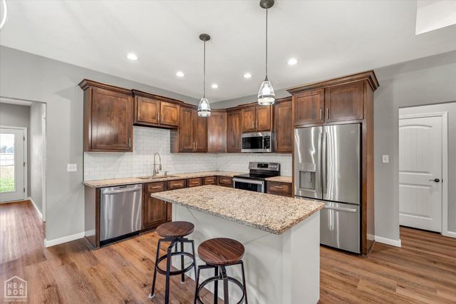 304 E Olympia Avenue E, Manila, AR 72442