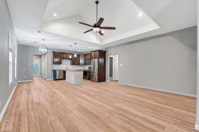 304 E Olympia Avenue E, Manila, AR 72442