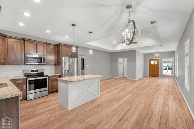 304 E Olympia Avenue E, Manila, AR 72442