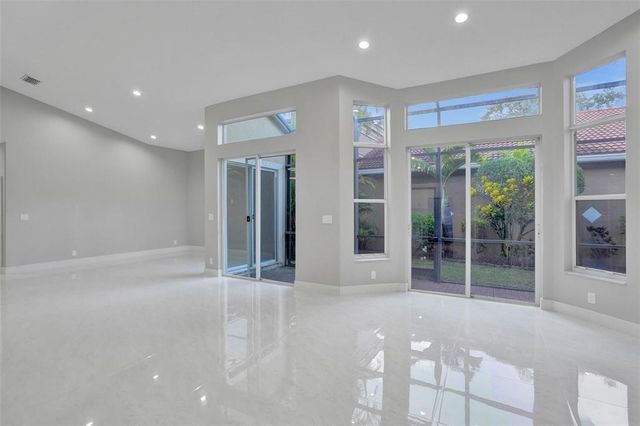 5885 NW 121st Terrace, Coral Springs, FL 33076