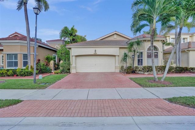 5885 NW 121st Terrace, Coral Springs, FL 33076