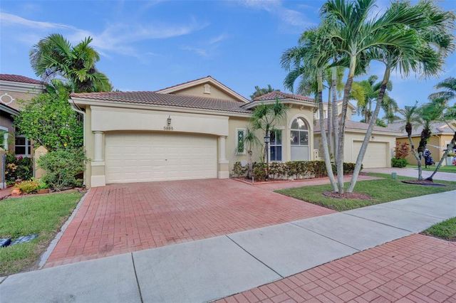5885 NW 121st Terrace, Coral Springs, FL 33076