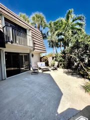 1518 15th Court, Jupiter, FL 33477