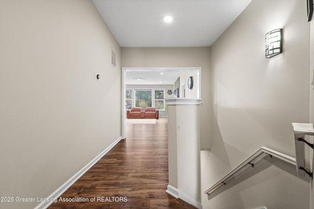 5603 Copper Creek Drive, Haslett, MI 48840