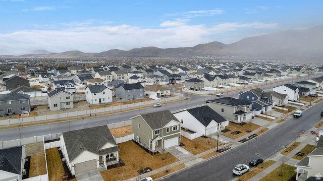 1713 E BISON DR, Eagle Mountain, UT 84005