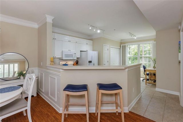 131 Ashford Circle 131, Dunwoody, GA 30338