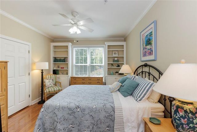 131 Ashford Circle 131, Dunwoody, GA 30338