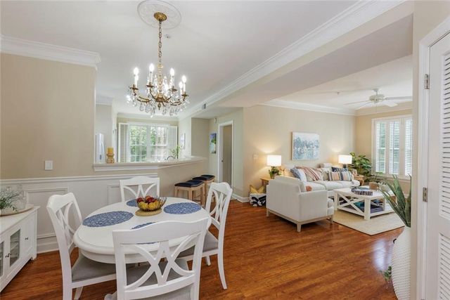 131 Ashford Circle 131, Dunwoody, GA 30338