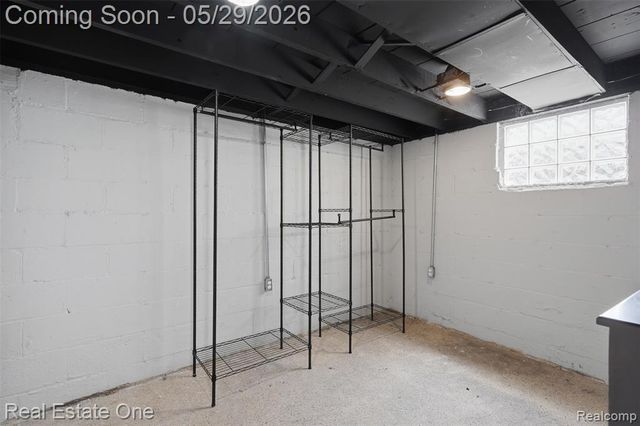 3600 Royal Avenue, Berkley, MI 48072