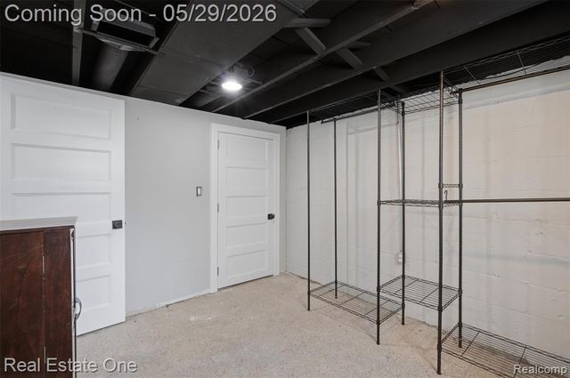 3600 Royal Avenue, Berkley, MI 48072