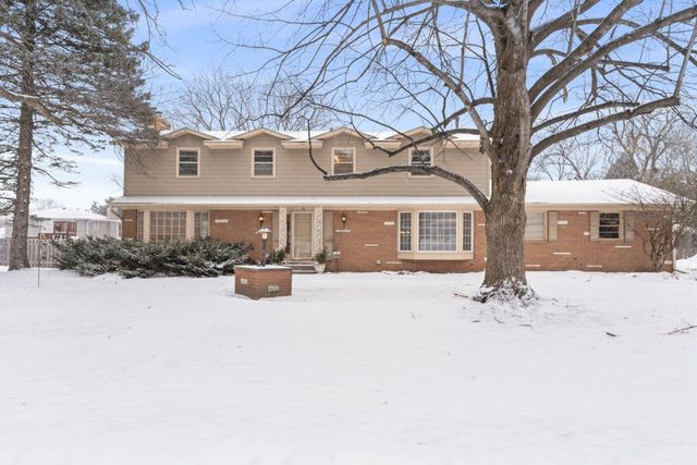 75 Rhode Island Avenue S, Golden Valley, MN 55426