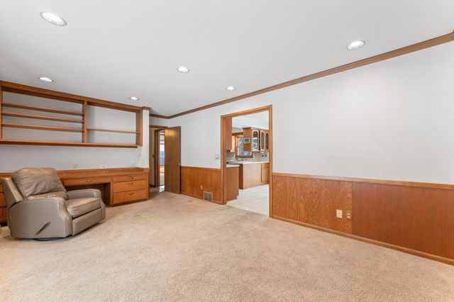 75 Rhode Island Avenue S, Golden Valley, MN 55426