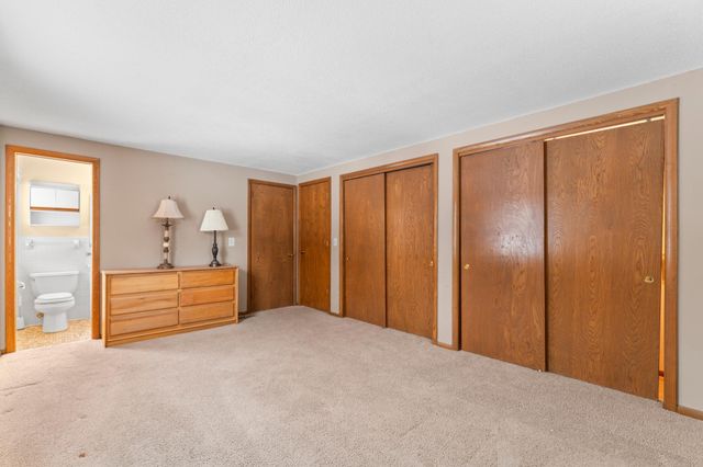 75 Rhode Island Avenue S, Golden Valley, MN 55426