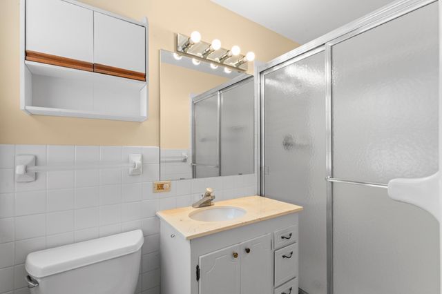 75 Rhode Island Avenue S, Golden Valley, MN 55426