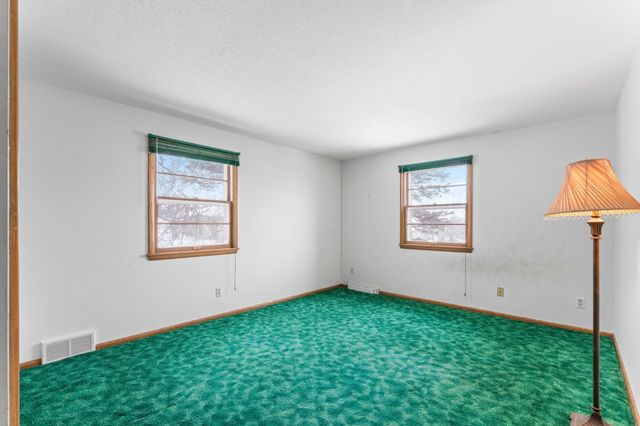 75 Rhode Island Avenue S, Golden Valley, MN 55426