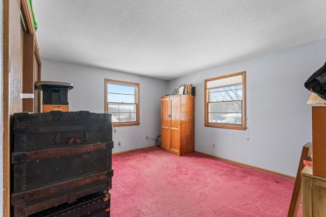 75 Rhode Island Avenue S, Golden Valley, MN 55426