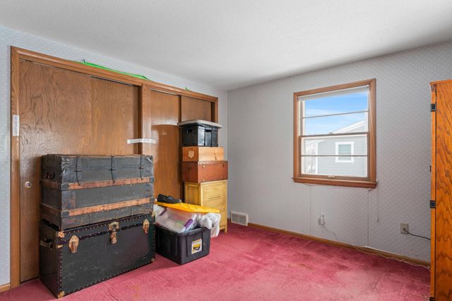 75 Rhode Island Avenue S, Golden Valley, MN 55426