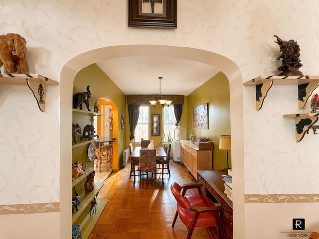 300 Milford Street, New York City, NY 11208