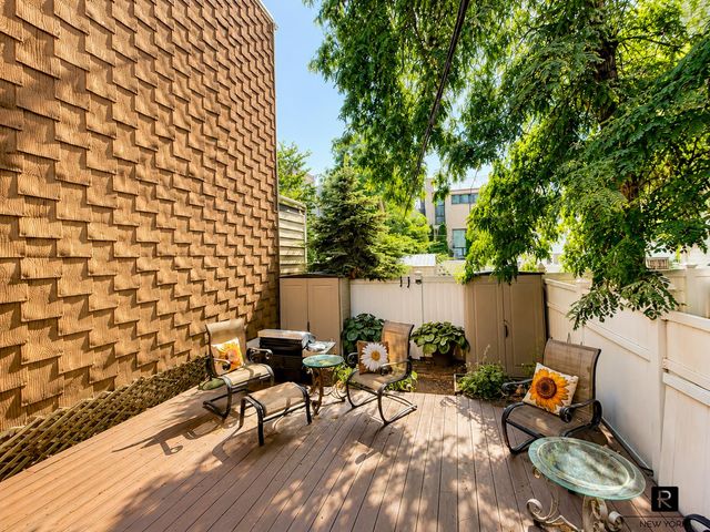 300 Milford Street, New York City, NY 11208