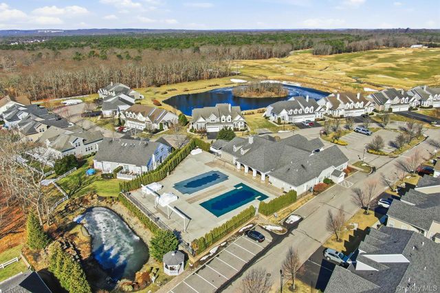 83 Pacific Dunes Court 83, Medford, NY 11763