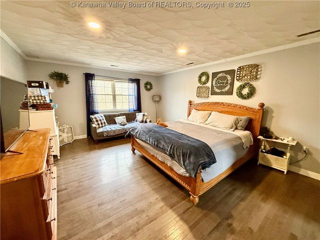 2314 Grasslick Road, Ripley, WV 25271