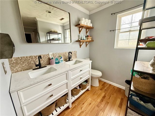 2314 Grasslick Road, Ripley, WV 25271