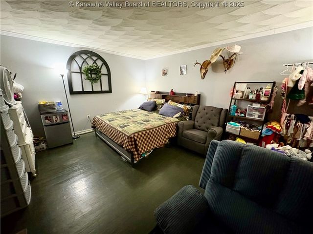 2314 Grasslick Road, Ripley, WV 25271