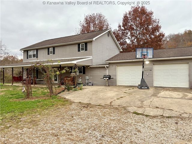 2314 Grasslick Road, Ripley, WV 25271