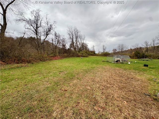2314 Grasslick Road, Ripley, WV 25271