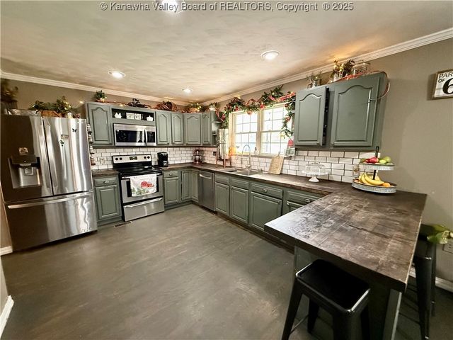 2314 Grasslick Road, Ripley, WV 25271