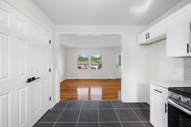 7734 Jocelyn Drive, Chattanooga, TN 37416