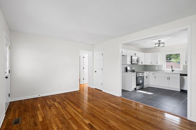 7734 Jocelyn Drive, Chattanooga, TN 37416