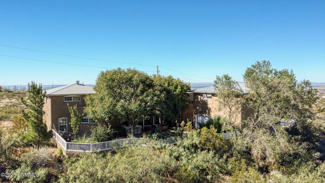 5093 Black Quartz Road, Las Cruces, NM 88011