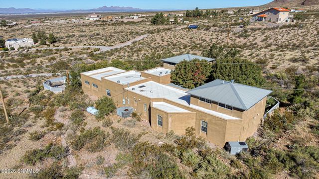 5093 Black Quartz Road, Las Cruces, NM 88011